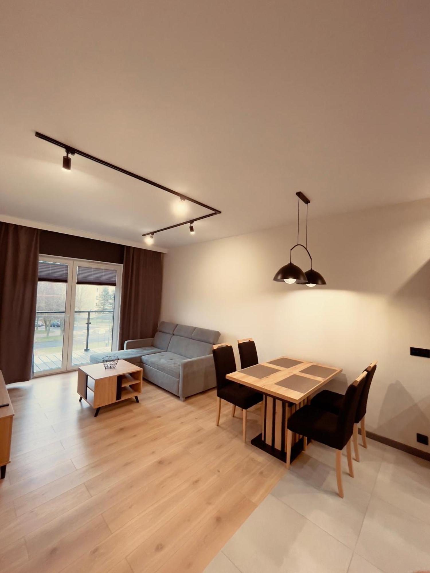 Apartament 스와프스크 외부 사진